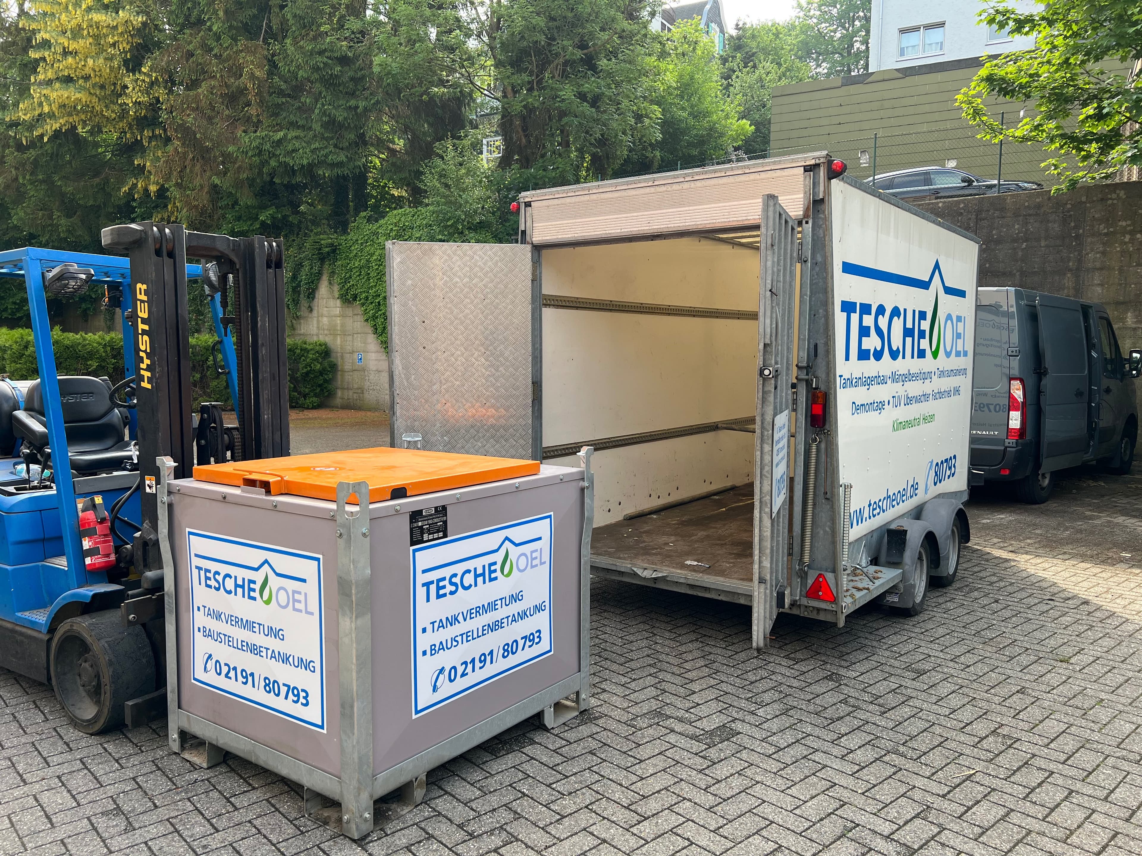 Mobile Heizöltanks von Tesche Öl für Einsätze in Remscheid