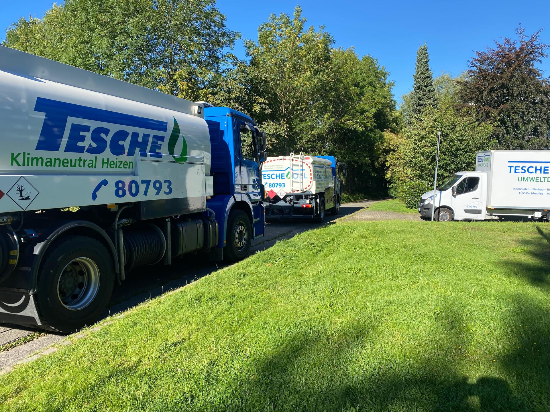 Tesche Öl — drei Tankwagen für Heizöl-Lieferung